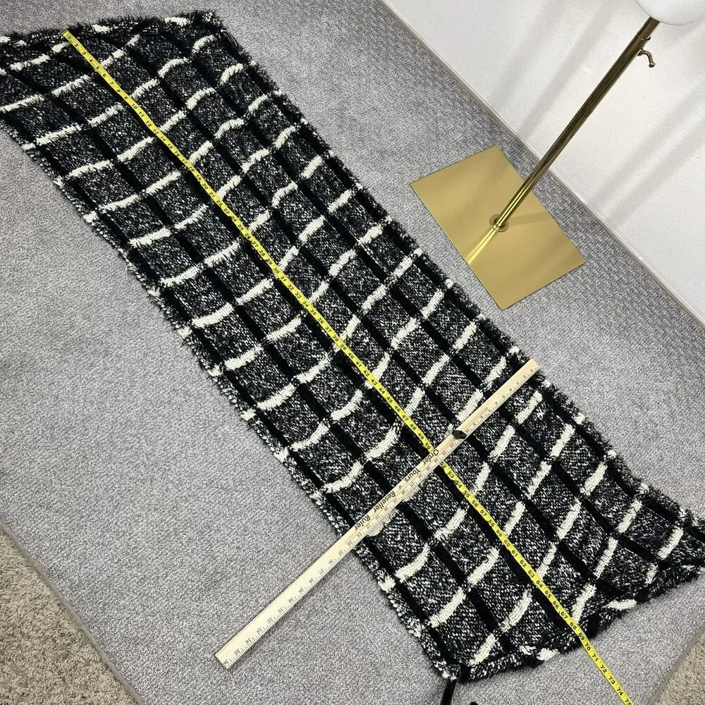 Johnston Murphy Scarf Womens One Size Black Plaid Knit Winter Wrap Shawl Cozy